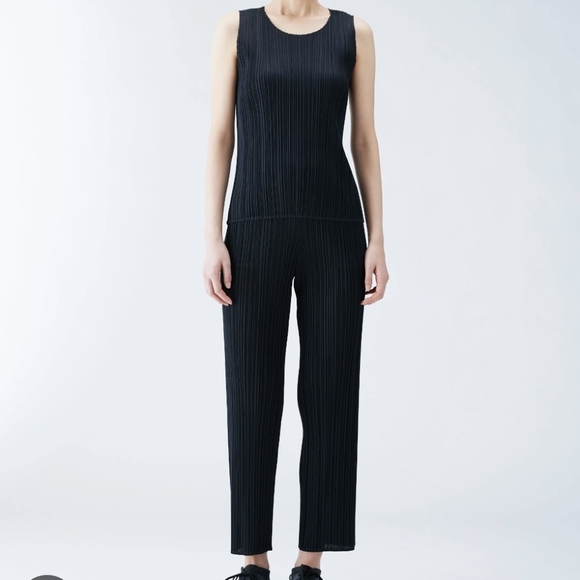 Pleated Blouse Pants Coord Set - Picture 1 of 16